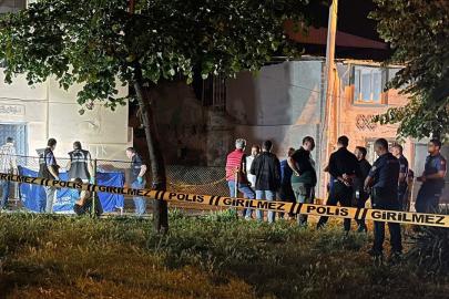 Karı-kocayı sokak ortasında katletti