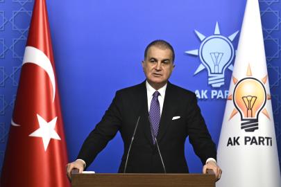 Ömer Çelik'ten "Kürt kadın" fıkrasına tepki
