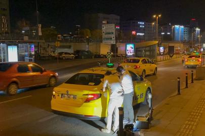 Yolcunun darp ettiği taksici ağır yaralandı