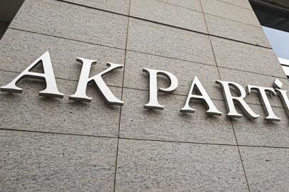 3 ilçe belediye başkanı AK Parti'ye geçti