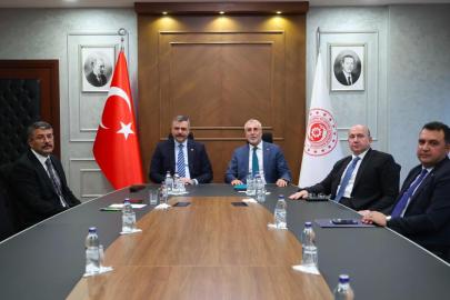 Bakan Işıkhan, Bakan Çiftçi ile görüştü