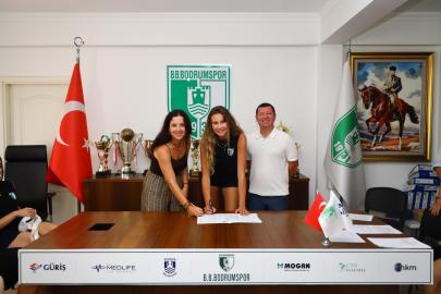 Bodrumspor voleybolda imza şov