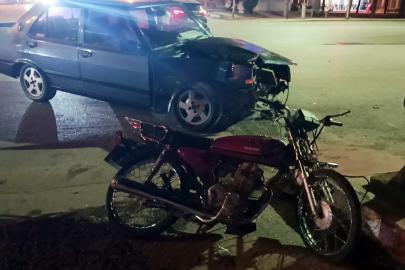 İki motosiklet kazasında 3 kişi yaralandı