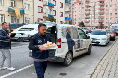 Kayseri Kocasinan'da gönüller 'kap kap' yemekle kazanılıyor