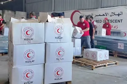 Türk Kızılayı, Gazze'de insani yardımlarını sürdürüyor